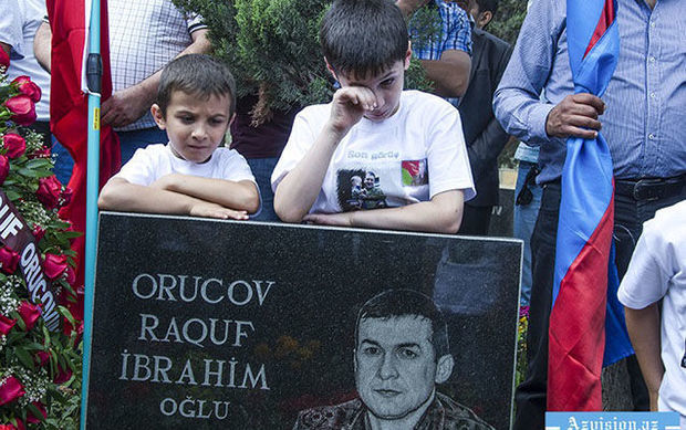 Семье полковника Оруджева выделена пенсия